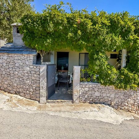 Holiday Home Marija - Beautiful Location Close To The Sea Sevid Exterior foto
