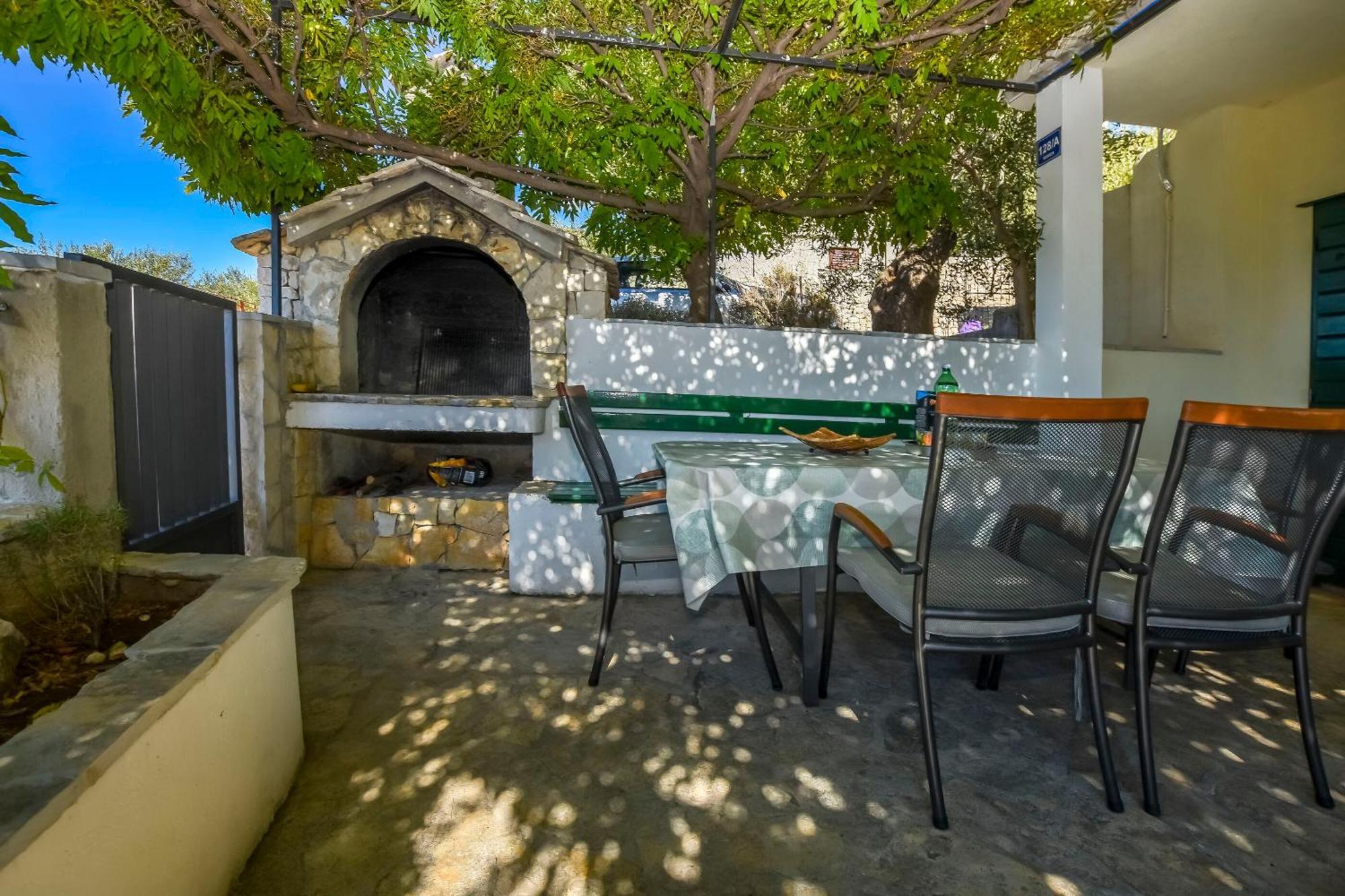Holiday Home Marija - Beautiful Location Close To The Sea Sevid Exterior foto